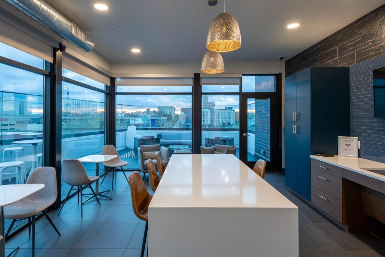Flexhome Skywalk To Fiserv 1Br Apt U5 Μιλγουόκι Εξωτερικό φωτογραφία